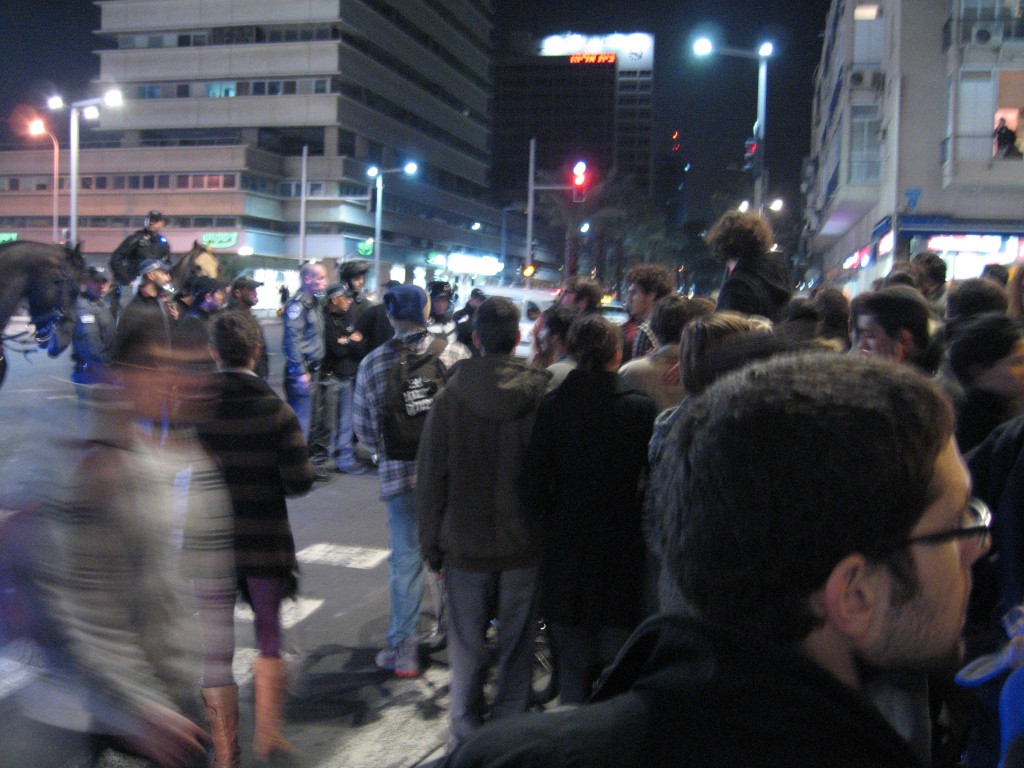 Tel  Aviv democracy demo January 2011